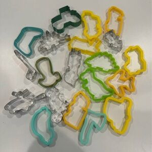 2/$20 cookie cutter lot - vehicles - tools - dinosaurs etc